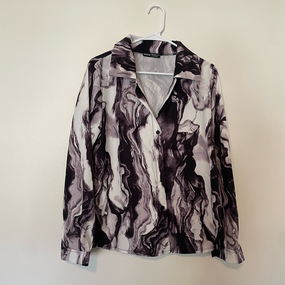 SHEIN Marble Print Button Down - Picture 1 of 5